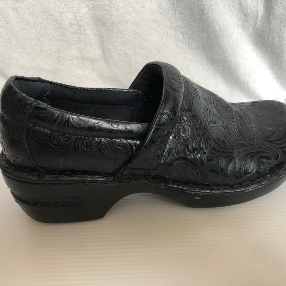 BOC Black Paisley Peggy Clogs Non-Slip Size 9